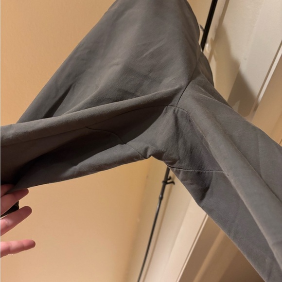 Arc'Teryx Grey Pants Women's Size 6 - Picture 7 of 14
